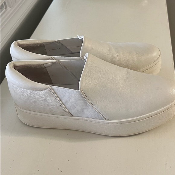 Vince White Slip On Sneakers - Picture 3 of 5